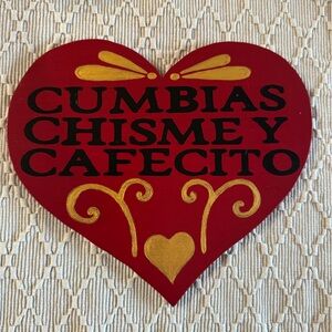 Hand-cut & Hand Painted Wood Heart Deco♥️